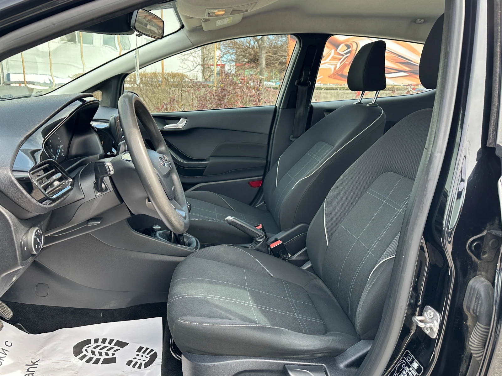 Ford Fiesta, снимка 8 - Автомобили и джипове - 53814208