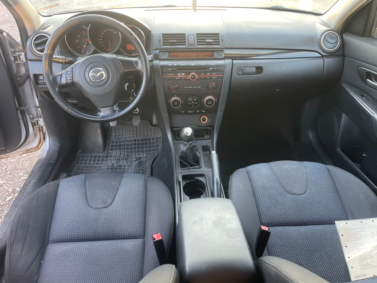Mazda 3 1.6 HDI 109, снимка 5 - Автомобили и джипове - 54119791