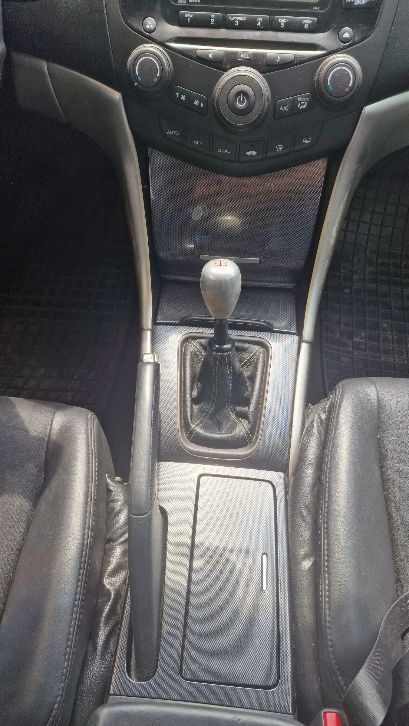 Honda Accord Tourer 2. 0 i-VTEC | Mobile.bg � ����������� 11