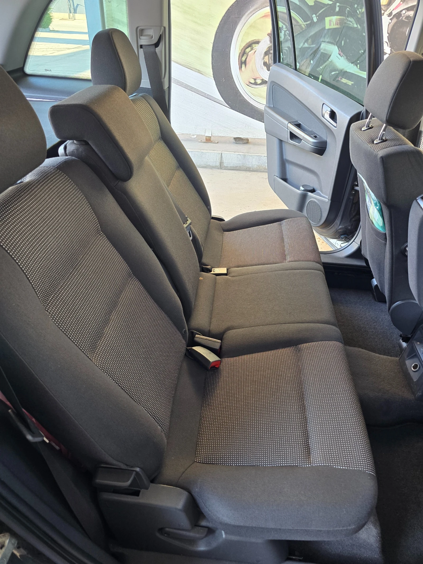 Opel Zafira turbo ecoflex, снимка 11 - Автомобили и джипове - 54770084