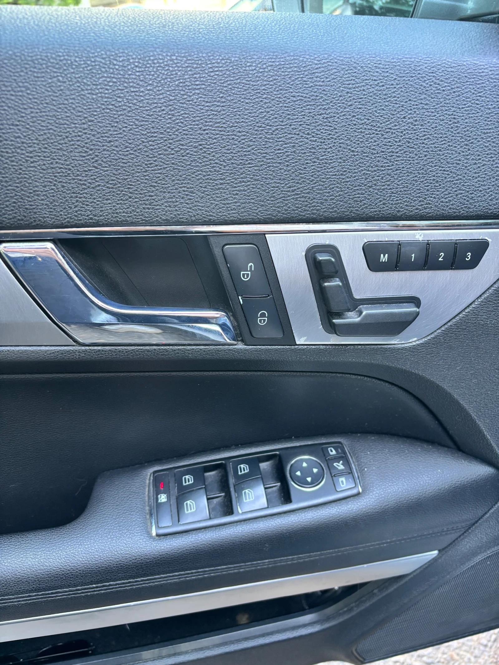 Mercedes-Benz E 350 E350 CGI, снимка 9 - Автомобили и джипове - 54723032