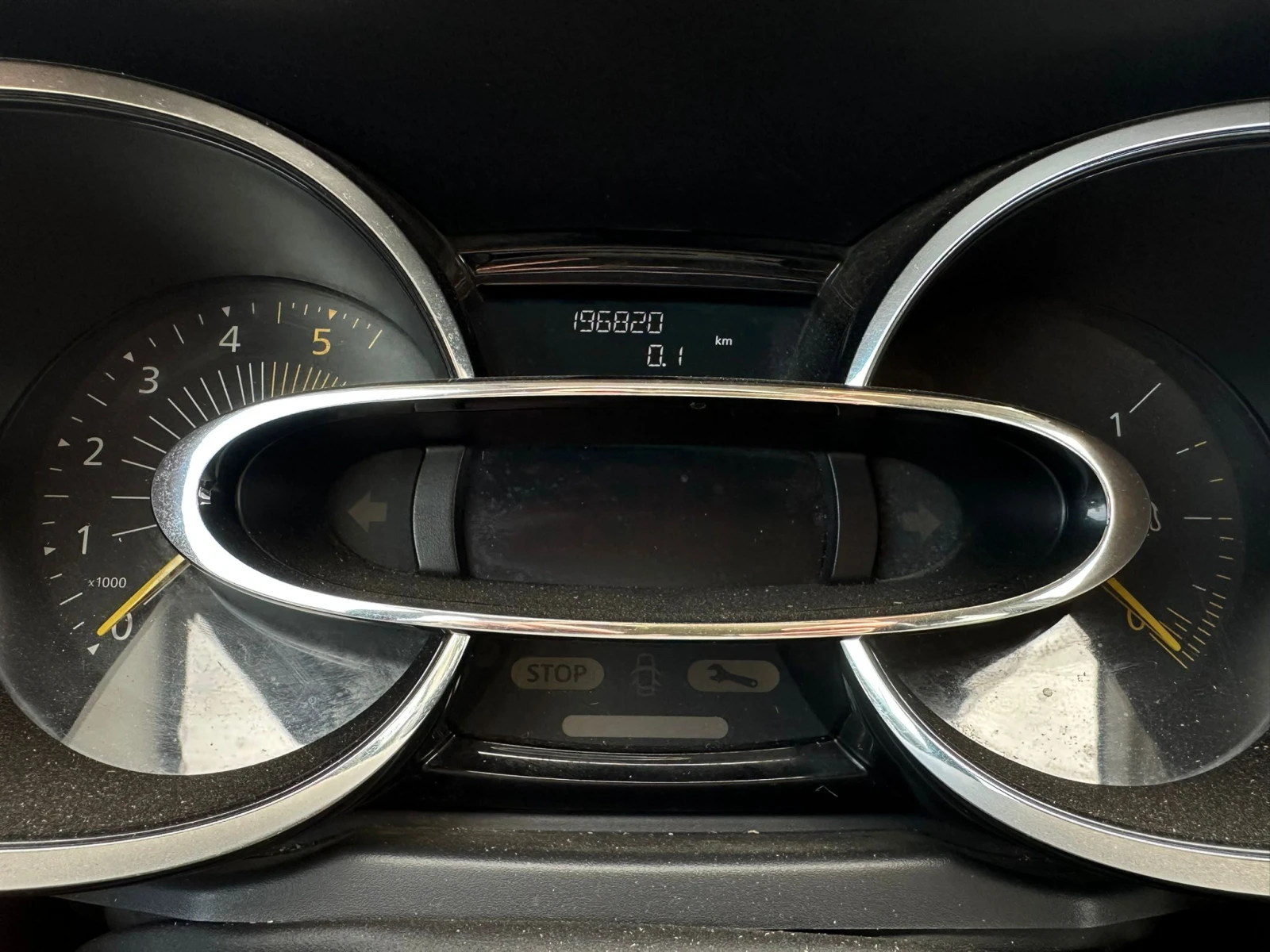 Renault Clio / 1.5D / EURO 5 / , снимка 11 - Автомобили и джипове - 54765428