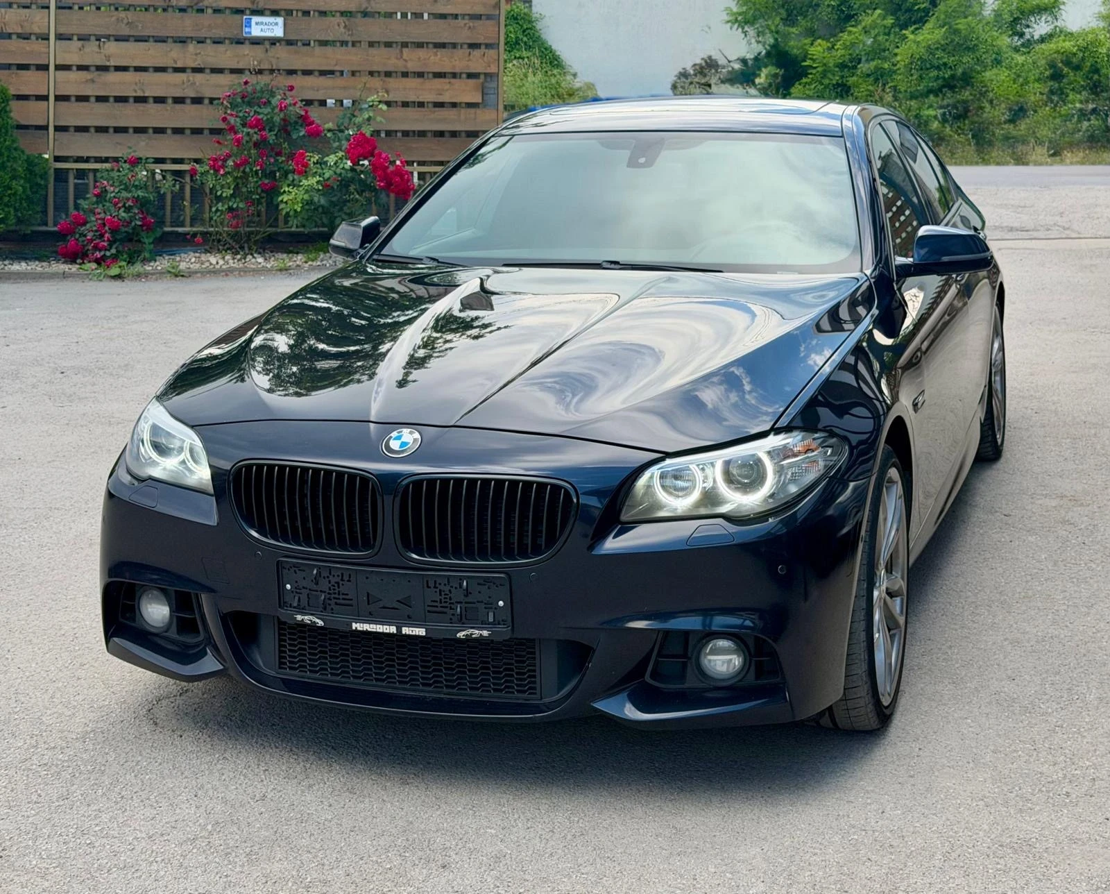 BMW 535 xDrive M-Pack, снимка 2 - Автомобили и джипове - 54870451