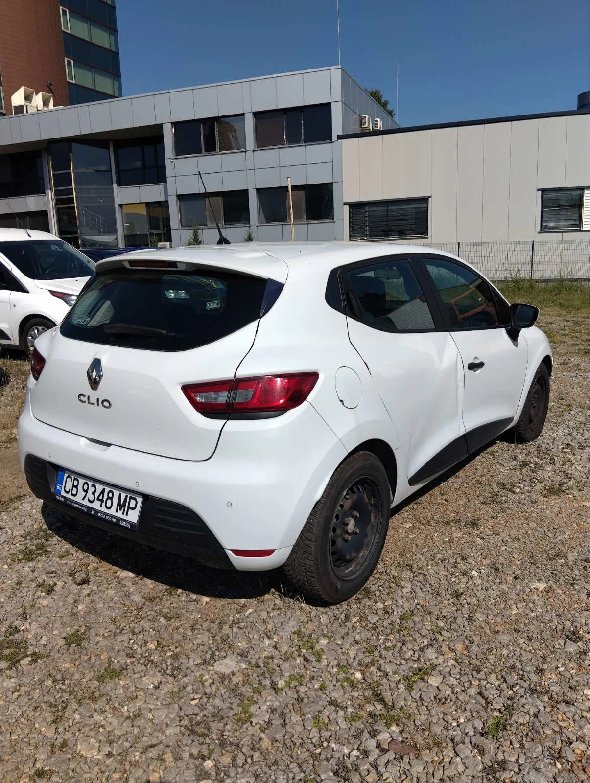 Renault Clio 1.5dCi, снимка 5 - Автомобили и джипове - 54954330