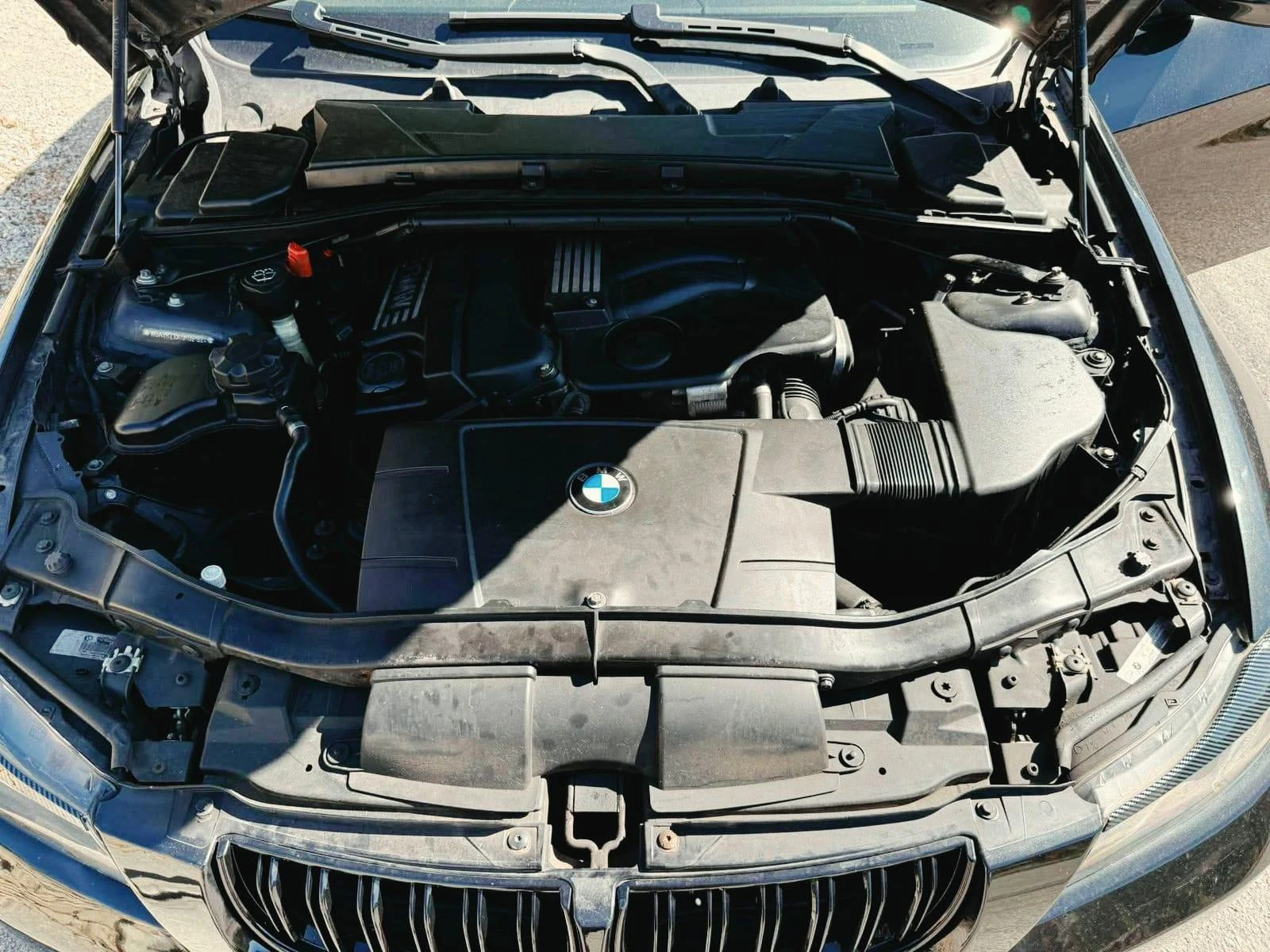 BMW 320, снимка 5 - Автомобили и джипове - 54986403