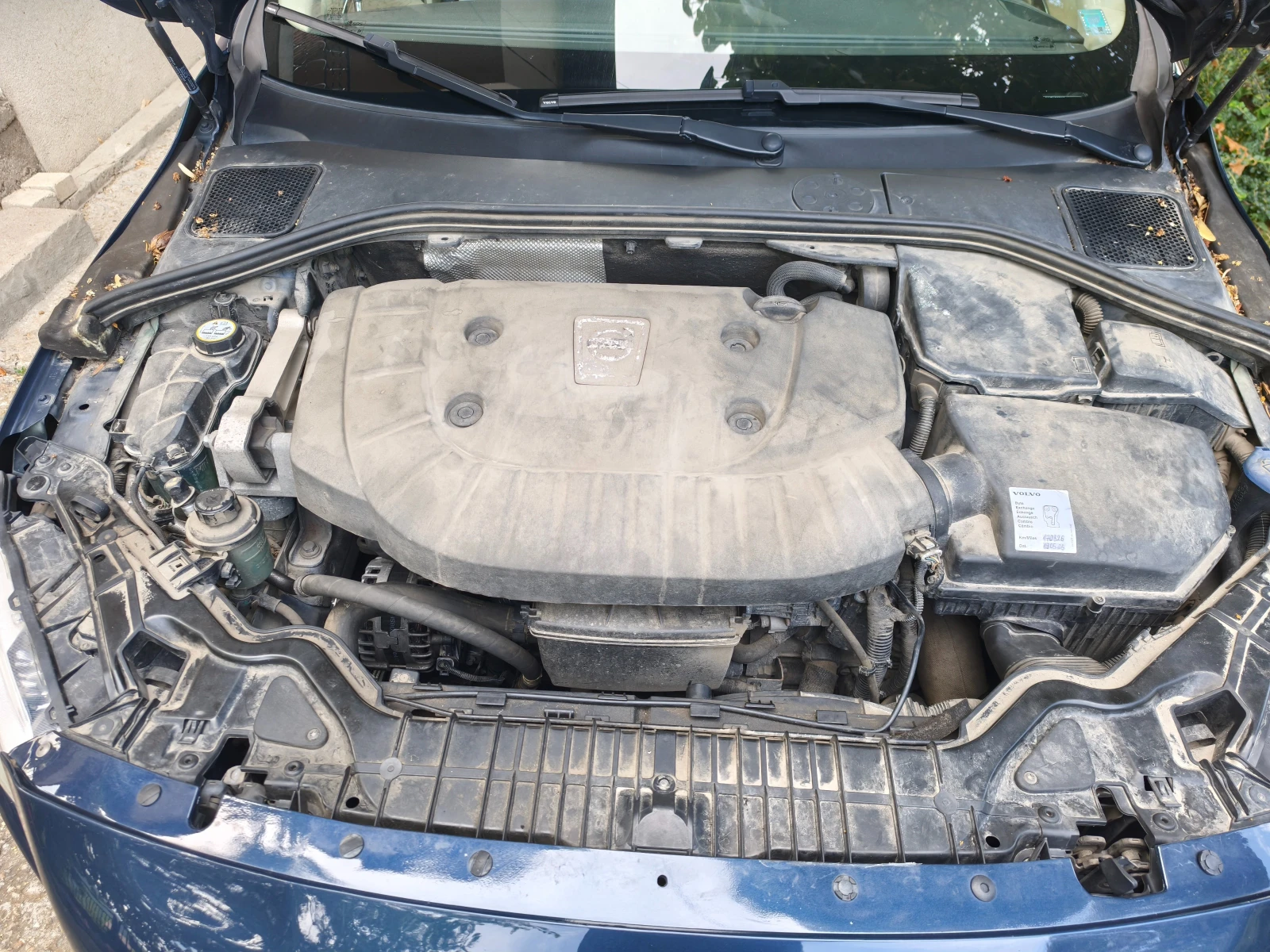 Volvo V60, снимка 5 - Автомобили и джипове - 55341190