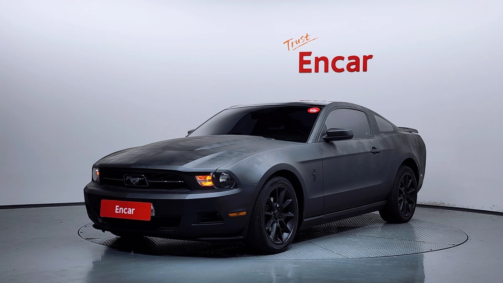 Ford Mustang ЛЮК* КРАЙНА ЦЕНА