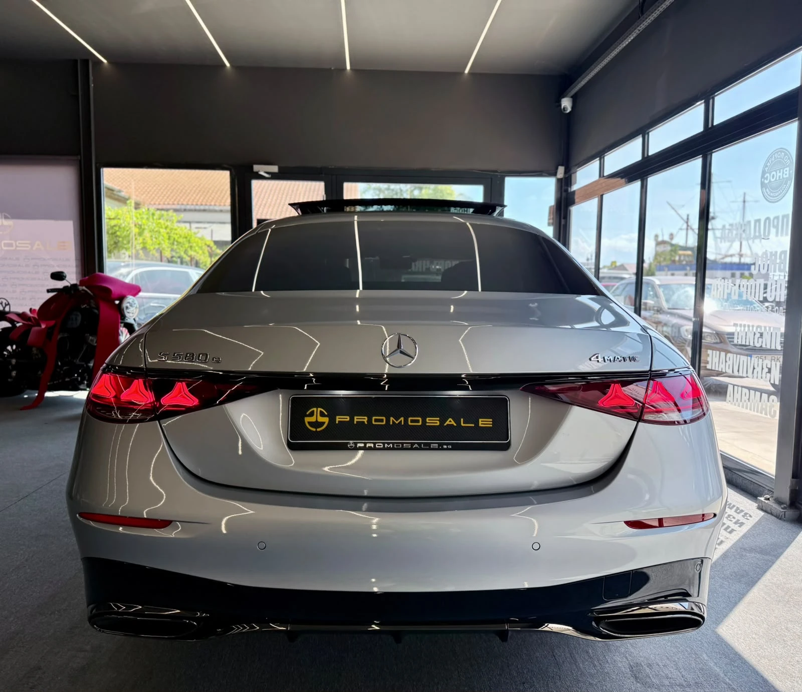 Mercedes-Benz S 580 e 4M L AMG* FirstCl* Burm* Pano* Full* ЛИЗИНГ, снимка 5 - Автомобили и джипове - 55687086
