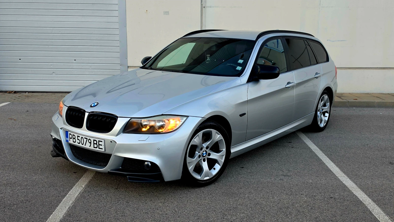 BMW 320 2.0 Facelift Евро 5, снимка 2 - Автомобили и джипове - 56424579