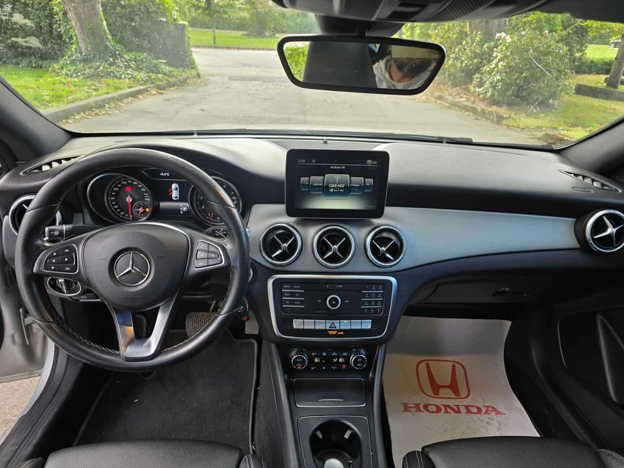 Mercedes-Benz CLA 250  * CARFAX * ����� �� ����������� | Mobile.bg � ����������� 9