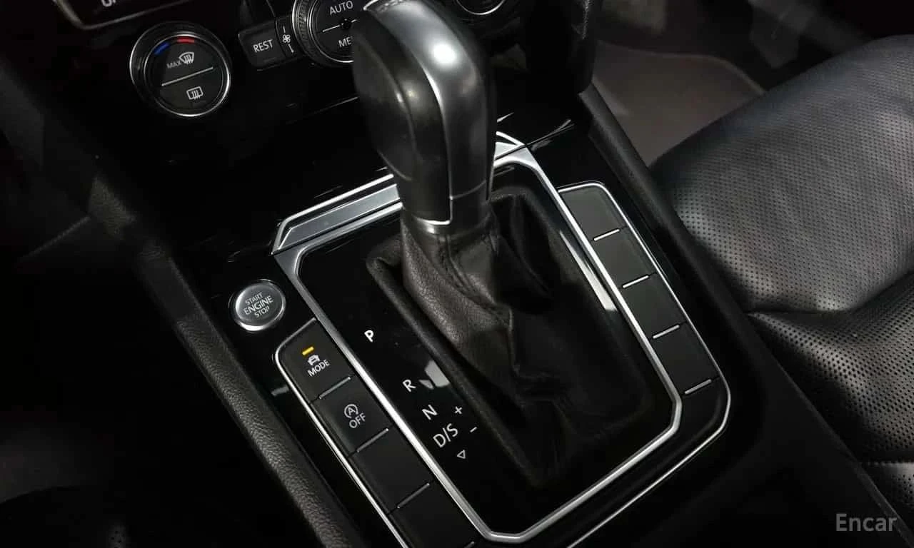 VW Arteon, снимка 9 - Автомобили и джипове - 56739684