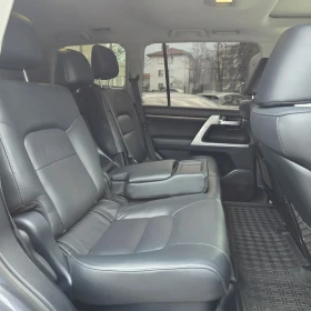 Toyota Land cruiser 200 4.5D V8 - 70000 € / 136908.10 лв. - 20794394 10