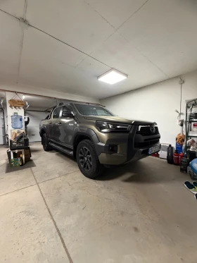 Toyota Hilux Invincible | Auto.bg — изображение 12