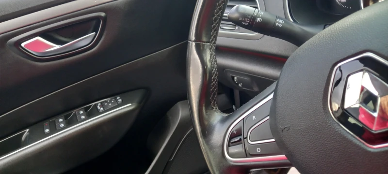 Renault Talisman 1.7D ИЗКЛЮЧИТЕЛН СЕРВИ КНИЖК ОБСЛУЖН УНИКТ ЛЕД НОВ, снимка 13 - Автомобили и джипове - 17690120