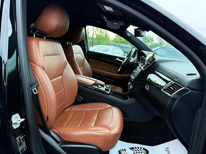 Mercedes-Benz GLE 350 6.3AMG OPTIK-4x4-LED-BIXENON-ОБДУХВАНЕ-ПОДГРЯВАНЕ!, снимка 13 - Автомобили и джипове - 50149829