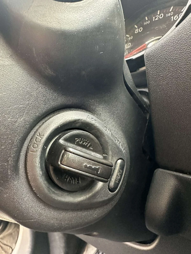 Nissan Qashqai 2.0 Бензин/4х4/KEYLESS/PANORAMA, снимка 13 - Автомобили и джипове - 52369808