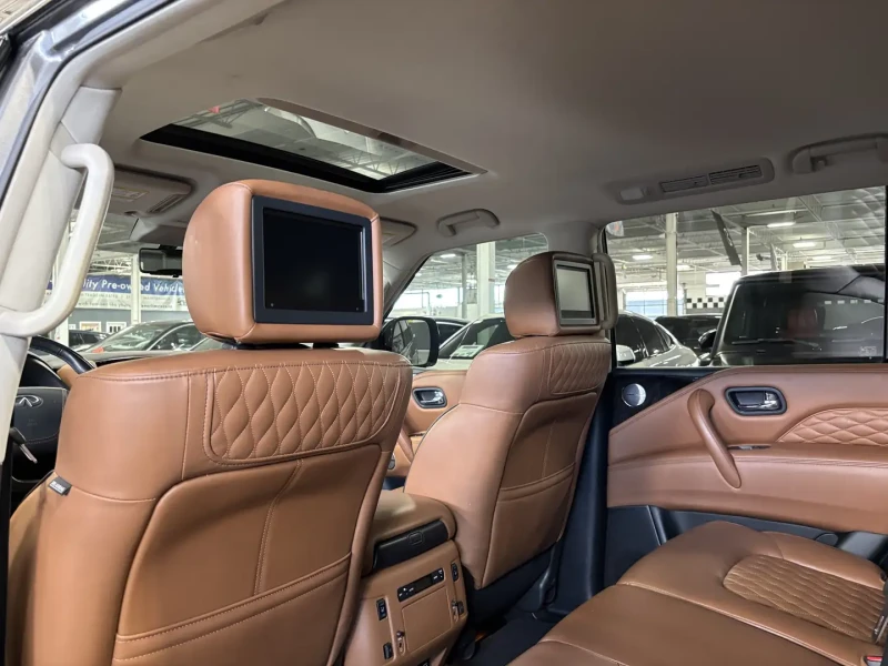 Infiniti QX80 V8 2020* PRO ACTIV* DVD* PANO* BOSE* ОБДУХ* 360 КА, снимка 12 - Автомобили и джипове - 52963071