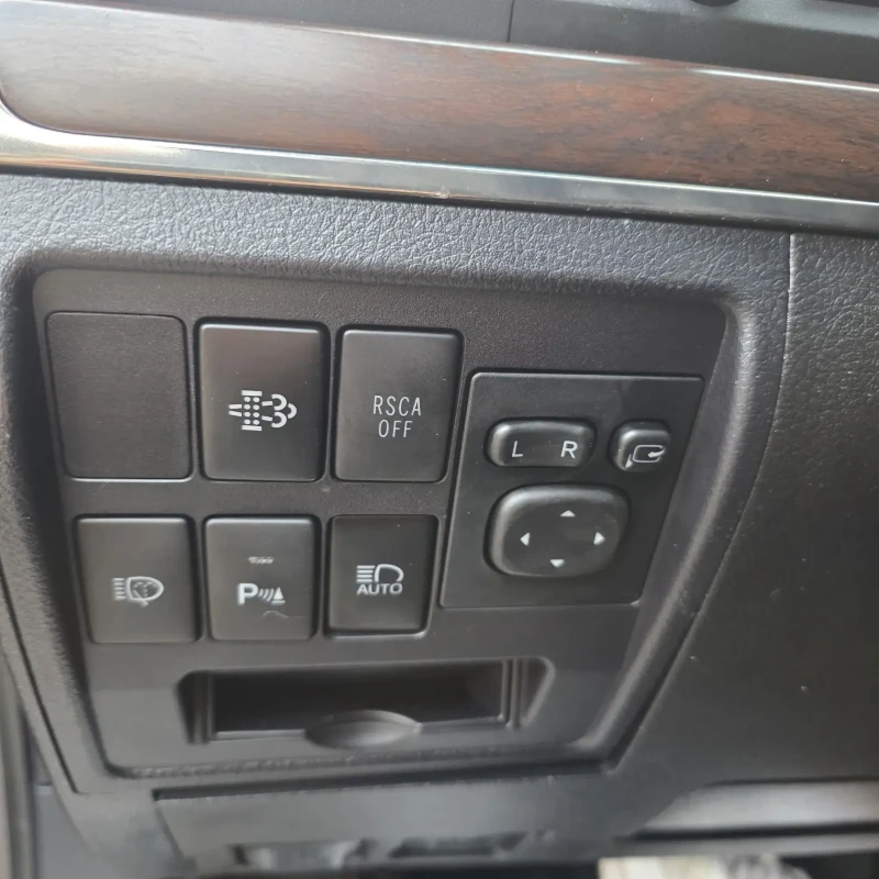Toyota Land cruiser 200 4.5D V8, снимка 15 - Автомобили и джипове - 52886646