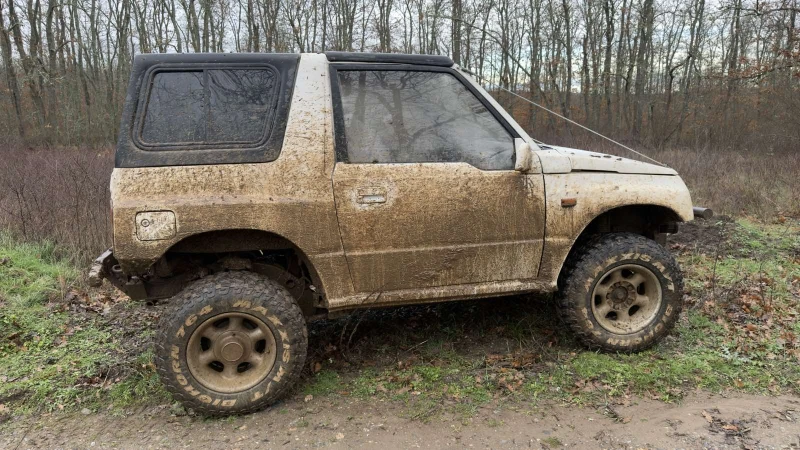 Suzuki Vitara, снимка 8 - Автомобили и джипове - 53284538