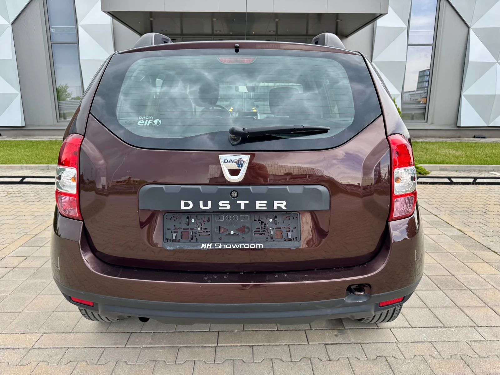 Dacia Duster 1.6I-4X4-С.КНИЖКА-АВТОПИЛОТ- - изображение 6