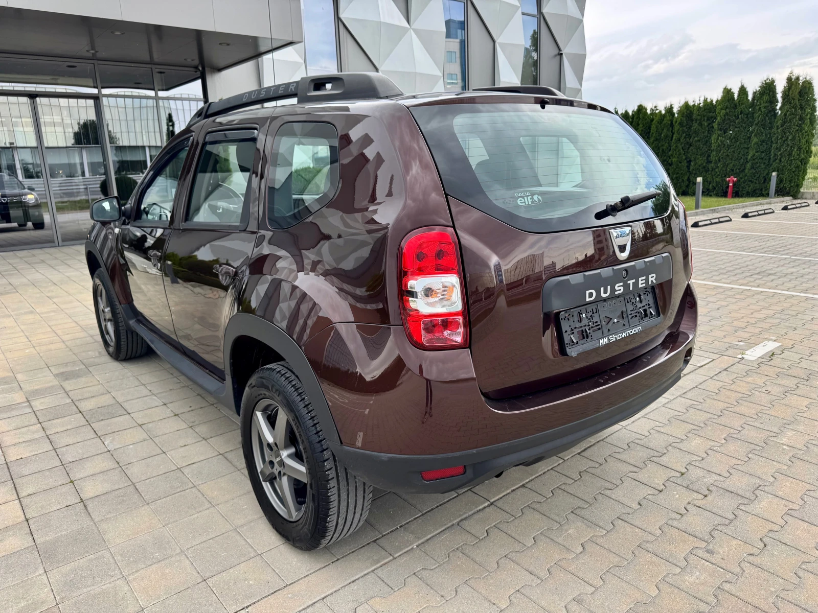 Dacia Duster 1.6I-4X4-С.КНИЖКА-АВТОПИЛОТ- - изображение 7