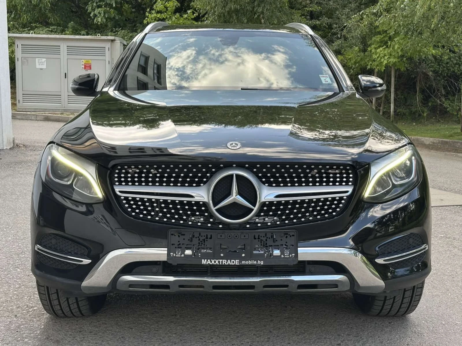 Mercedes-Benz GLC 350 e / Plug-in Hybrid  - изображение 2