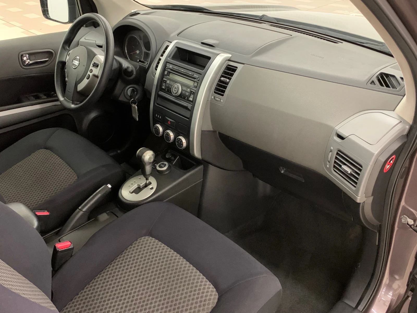 Nissan X-trail 2.0dci /Automat/4x4/ | Mobile.bg   13