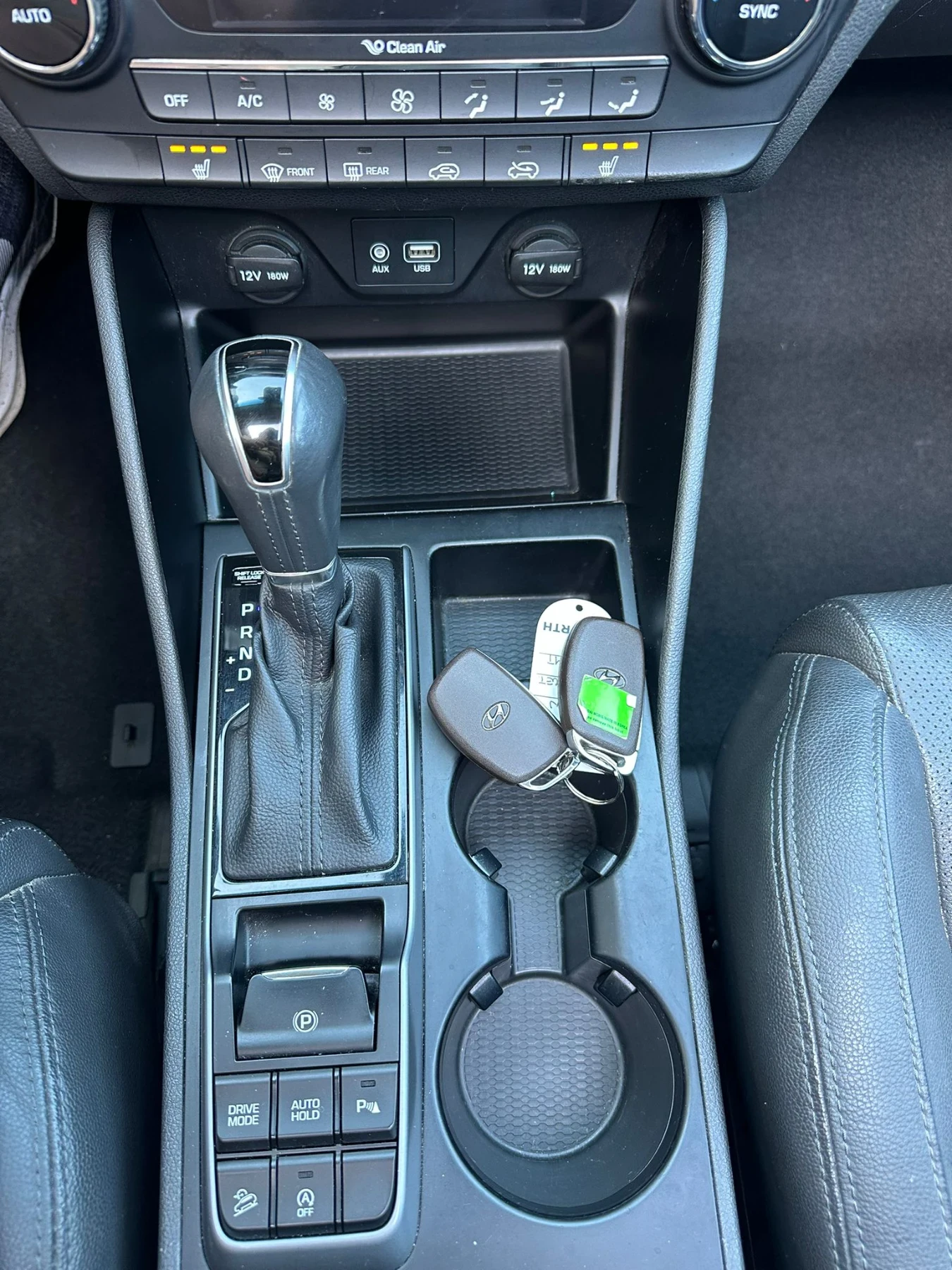 Hyundai Tucson 1.7CRDI* 140кс.* ВСИЧКИ ЕКСТРИ* НОВ, снимка 8 - Автомобили и джипове - 53923440