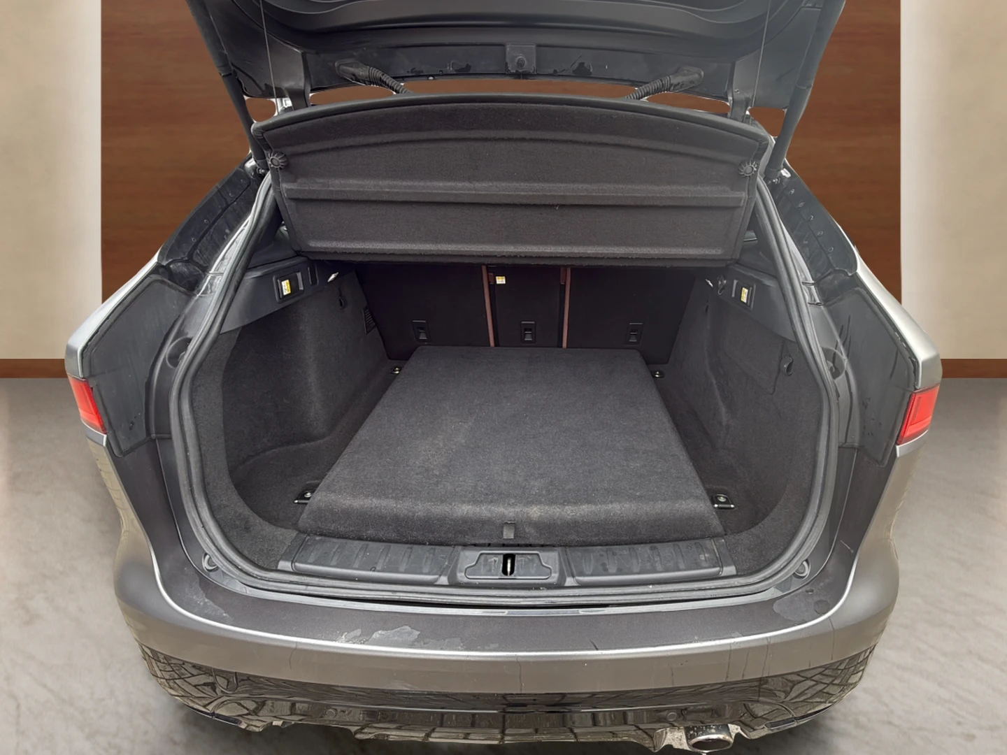 Jaguar F-PACE 3.0 Tdv6, снимка 9 - Автомобили и джипове - 54108454