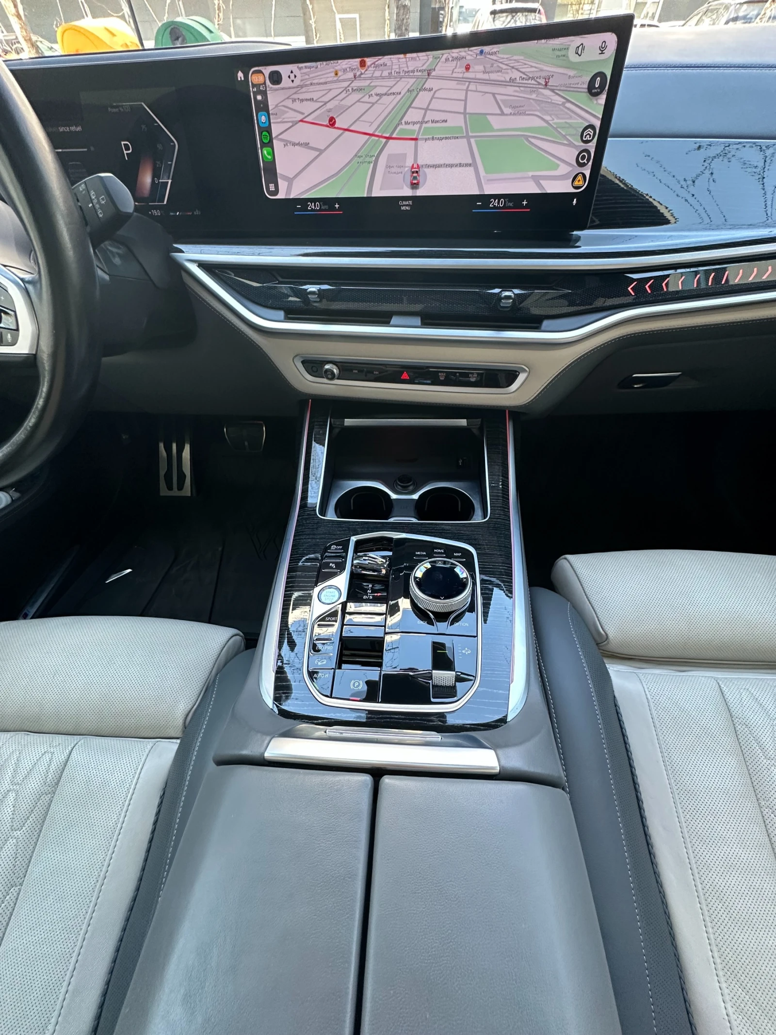 BMW X7 BMW X7 xDrive40d M Sport 22'', снимка 11 - Автомобили и джипове - 54126287