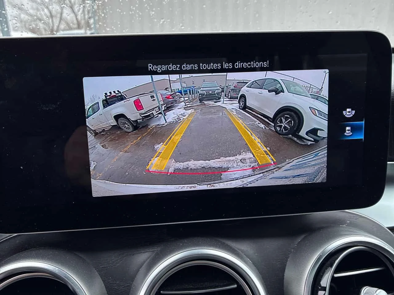 Mercedes-Benz GLC 300 /ПАНОРАМА/ПОДГРЕВИ/КЛИП НА МОТОРА , снимка 11 - Автомобили и джипове - 54161294