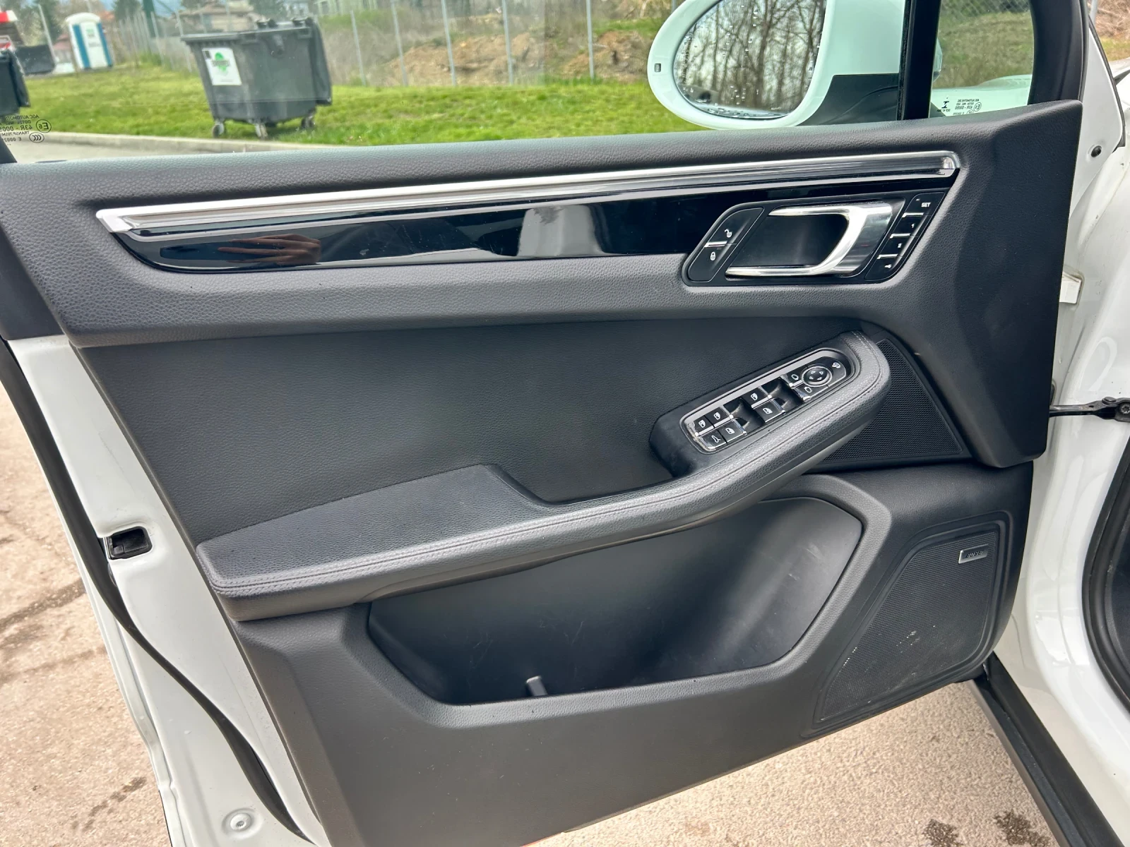 Porsche Macan S SPORT/PANO/3.0/340к.с./Камера, снимка 15 - Автомобили и джипове - 54204776