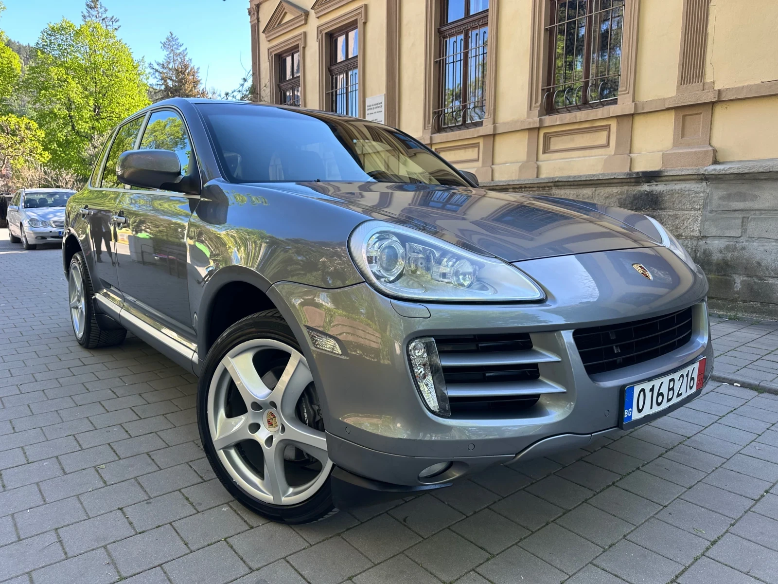Porsche Cayenne * FACELIFT* КАТО НОВ* СОБСТВЕН ЛИЗИНГ* , снимка 5 - Автомобили и джипове - 54335713