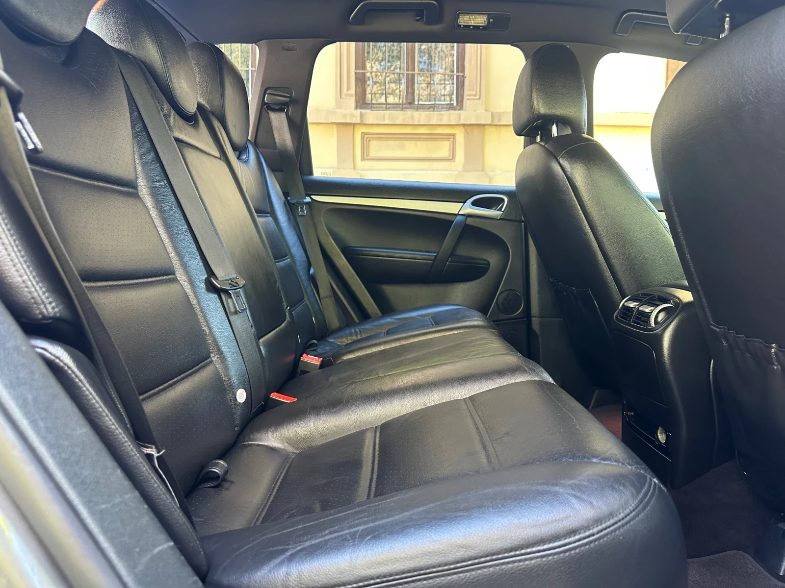 Porsche Cayenne * FACELIFT* КАТО НОВ* СОБСТВЕН ЛИЗИНГ* , снимка 11 - Автомобили и джипове - 54335713