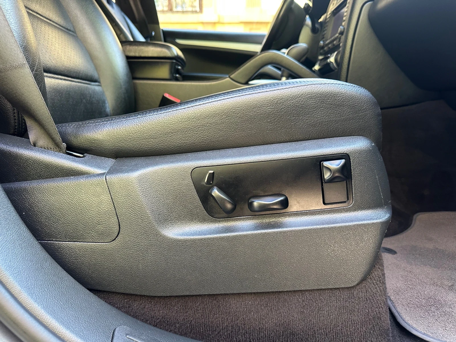 Porsche Cayenne * FACELIFT* КАТО НОВ* СОБСТВЕН ЛИЗИНГ* , снимка 10 - Автомобили и джипове - 54335713