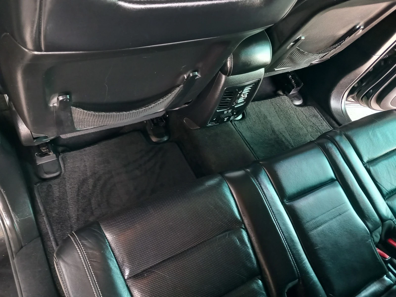 Jeep Grand cherokee 3.6 LIMITED , снимка 11 - Автомобили и джипове - 54672375