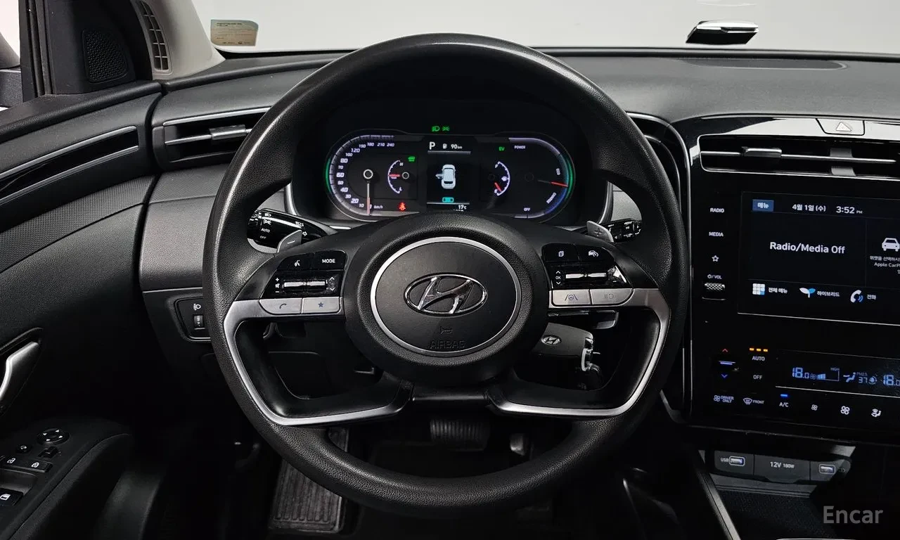 Hyundai Tucson HYBRID, снимка 12 - Автомобили и джипове - 54760401