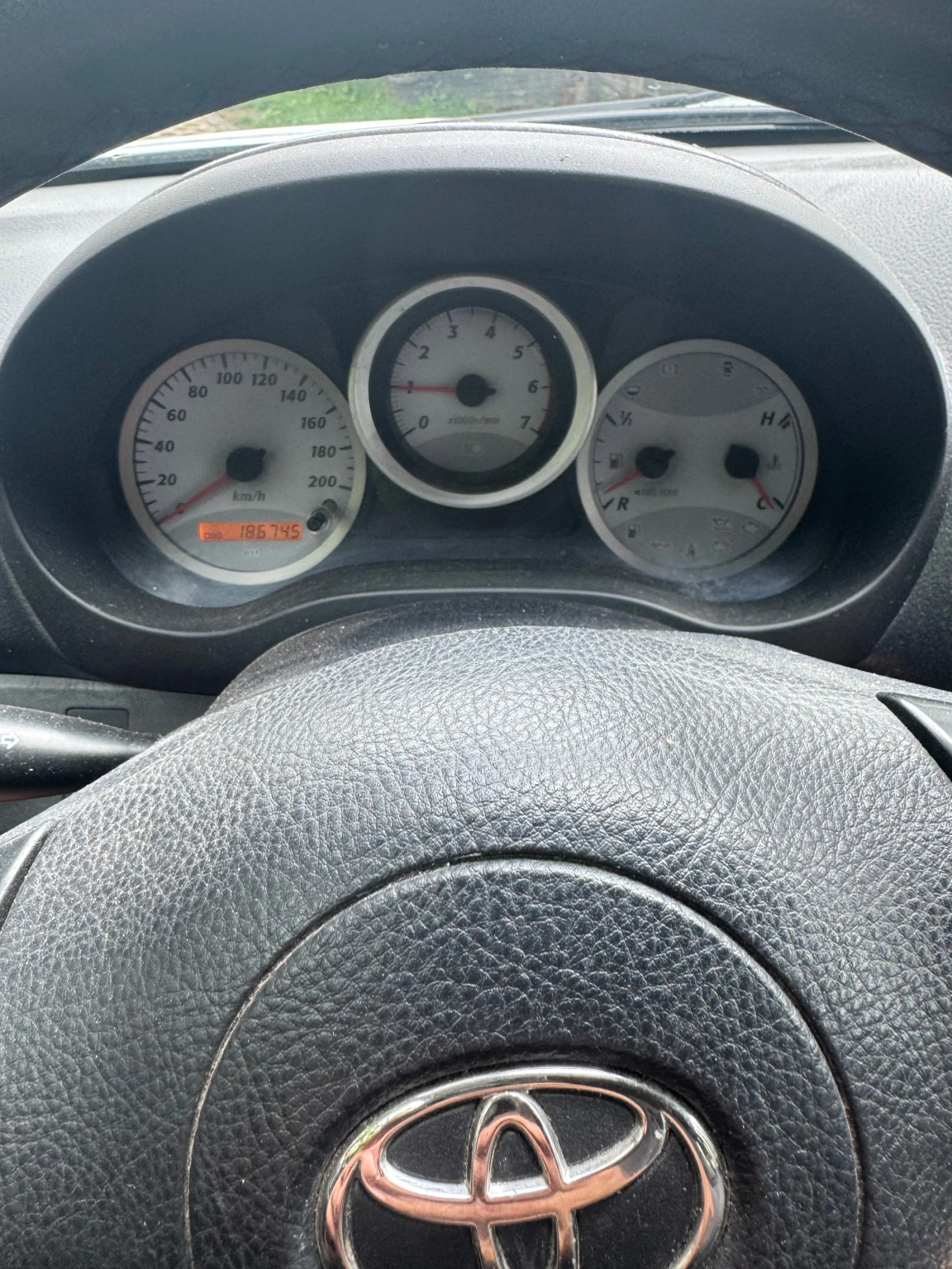 Toyota Rav4 D4D 4x4, снимка 7 - Автомобили и джипове - 54783169