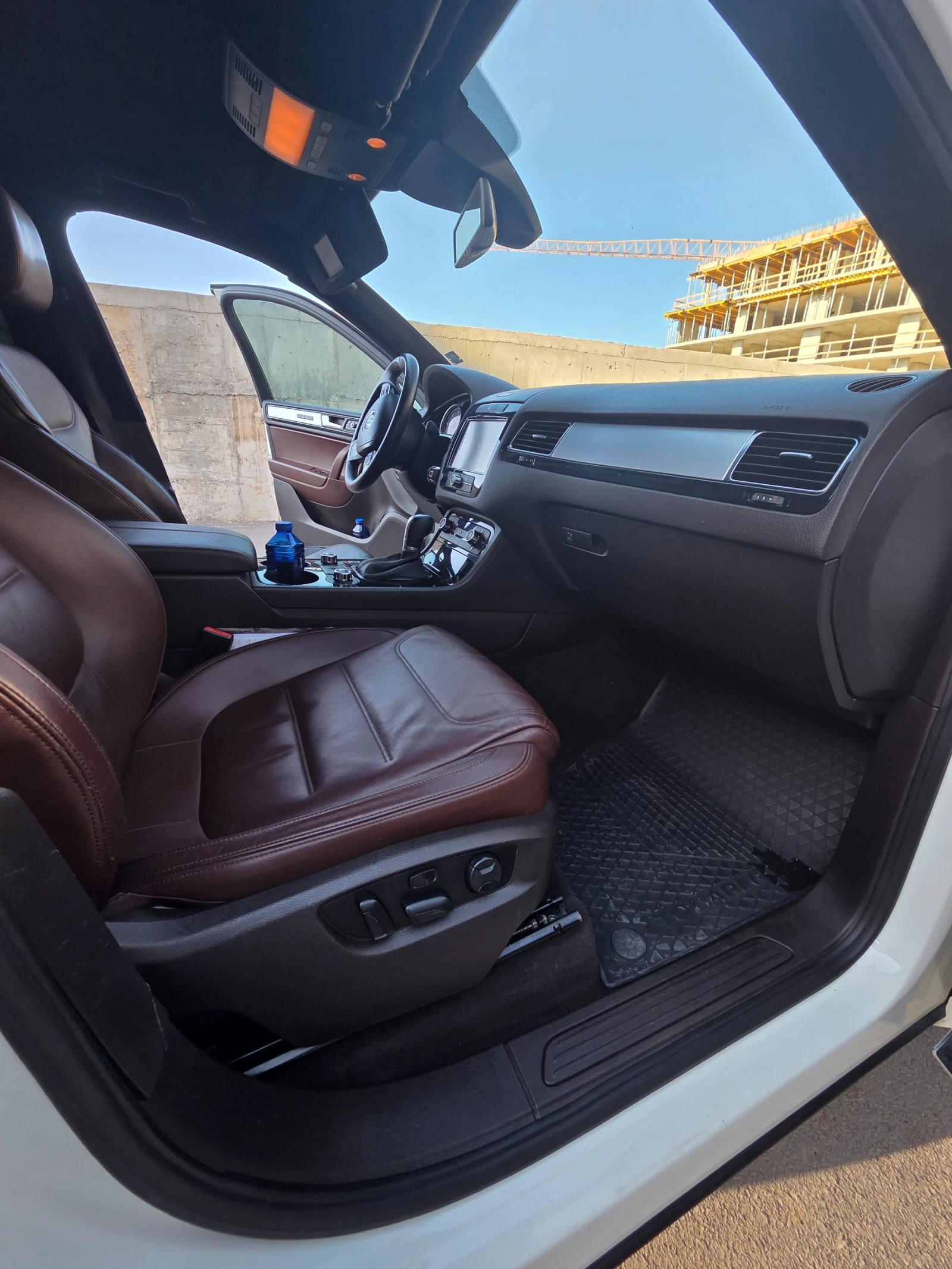 VW Touareg 3, 0 TDI 245к.с. , снимка 12 - Автомобили и джипове - 55082148