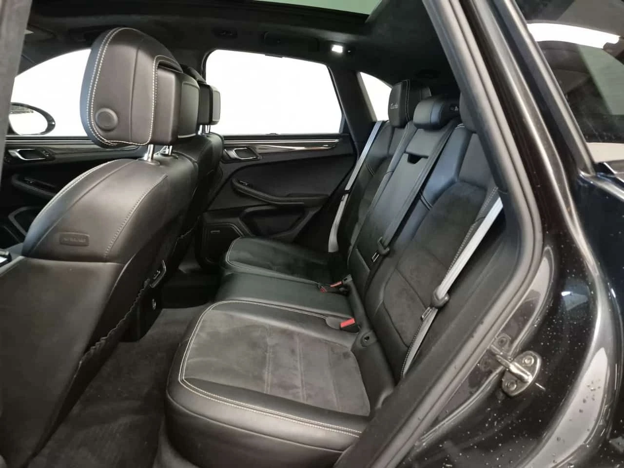 Porsche Macan * TURBO * CARFAX * Без инциденти * , снимка 9 - Автомобили и джипове - 55084740