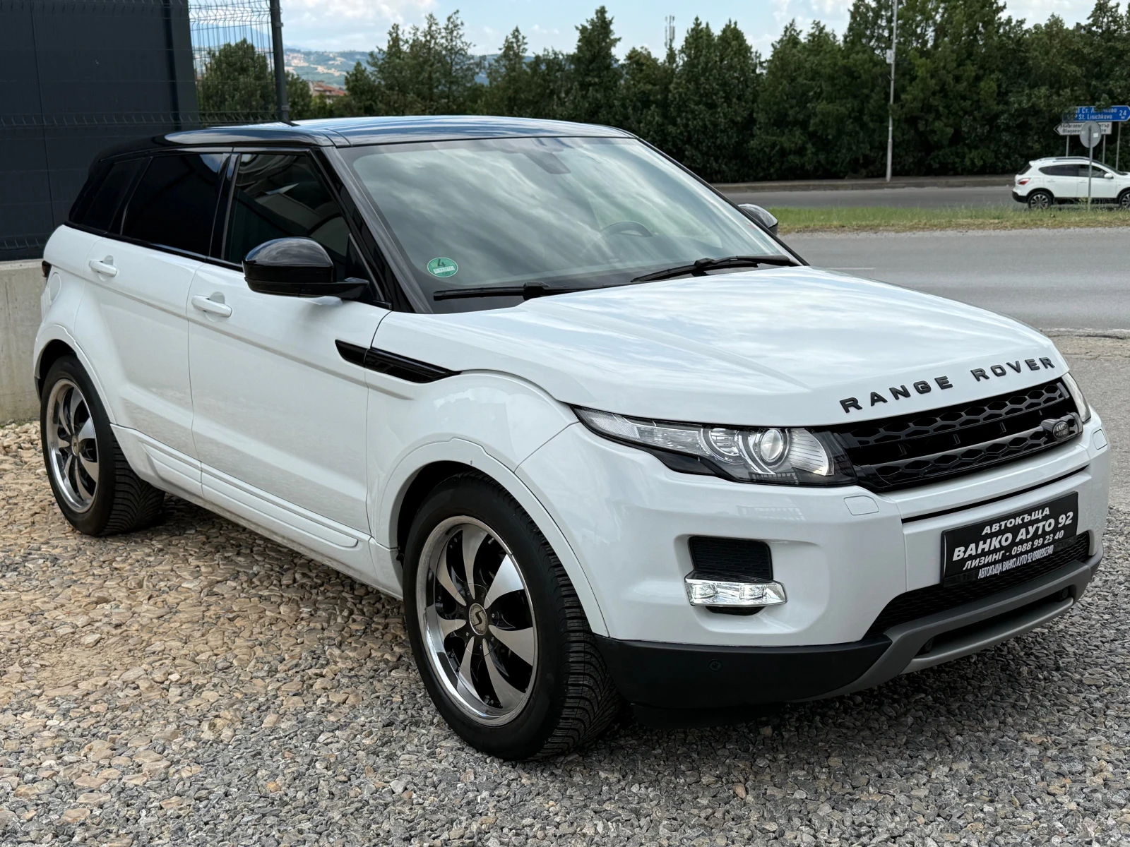 Land Rover Range Rover Evoque Всички екстри, снимка 3 - Автомобили и джипове - 55197941