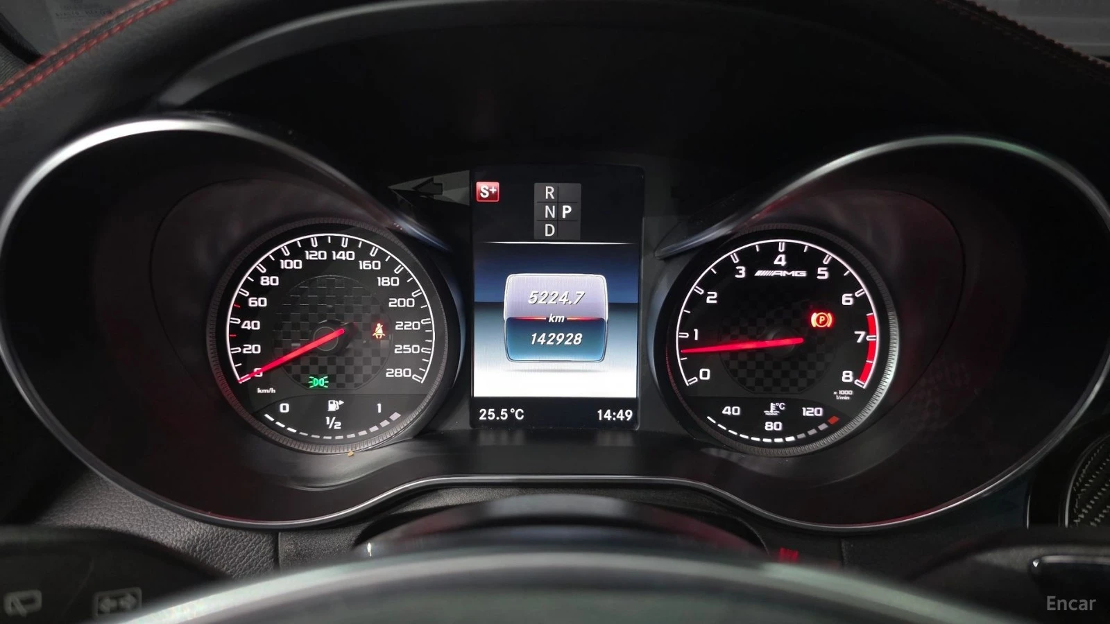 Mercedes-Benz GLC 43 AMG 4MATIC* КОЖА* ПОДГРЕВ* ПАНО* BURMESTER* 360* , снимка 8 - Автомобили и джипове - 55476793