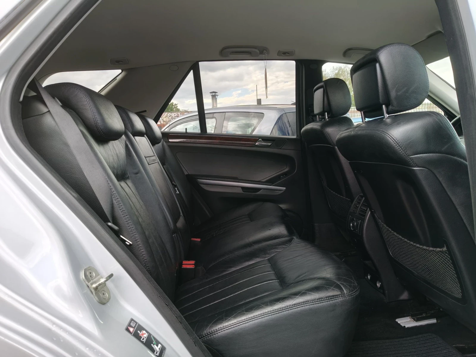Mercedes-Benz ML 280 CDI avtomatik, снимка 10 - Автомобили и джипове - 56224985