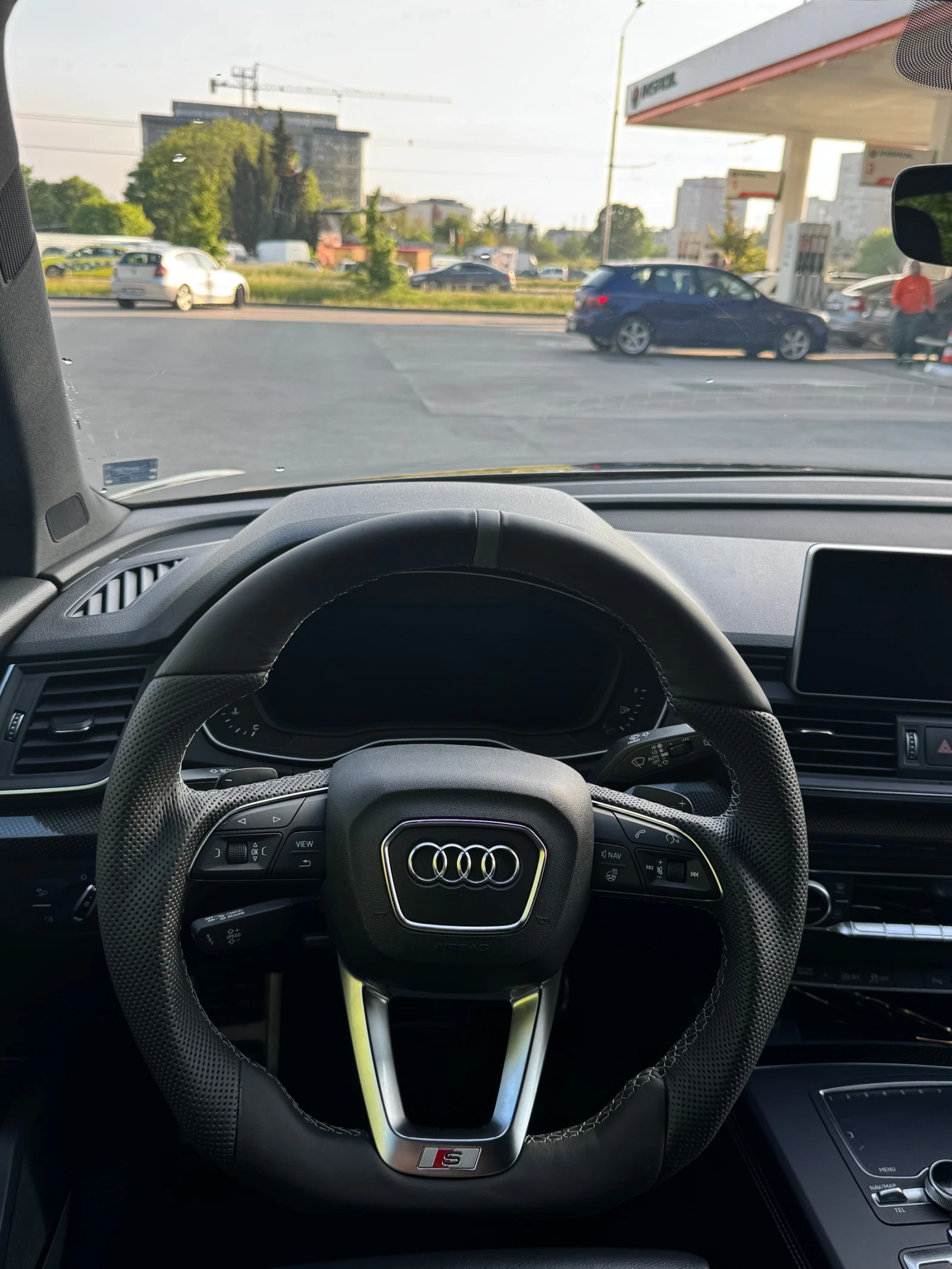 Audi SQ5, снимка 7 - Автомобили и джипове - 56226891