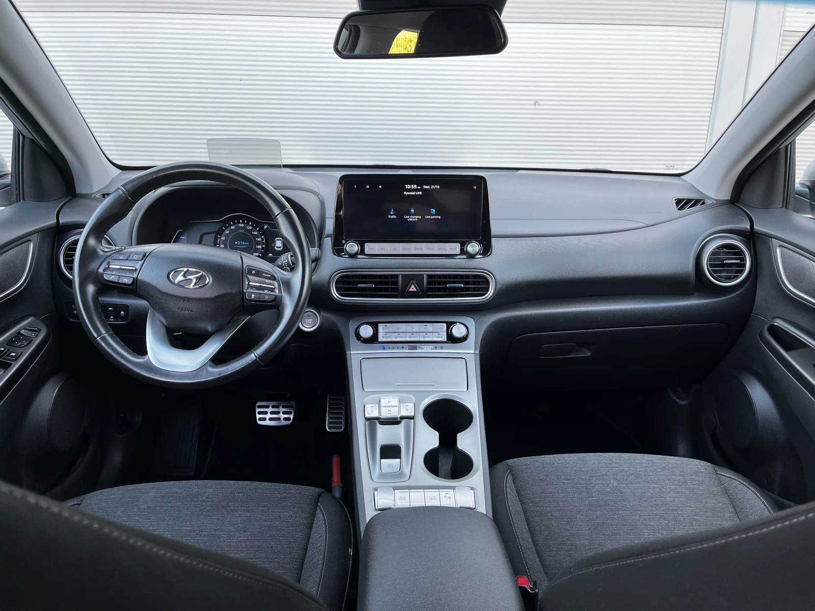 Hyundai Kona EV 64KW/h 204 k.�. SOH-93% ����� �����, HEAD UP  | Mobile.bg � ����������� 8