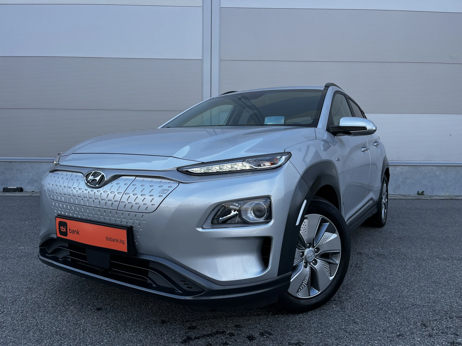 Hyundai Kona EV 64KW/h 204 k.�. SOH-93% ����� �����, HEAD UP  | Mobile.bg � ����������� 2