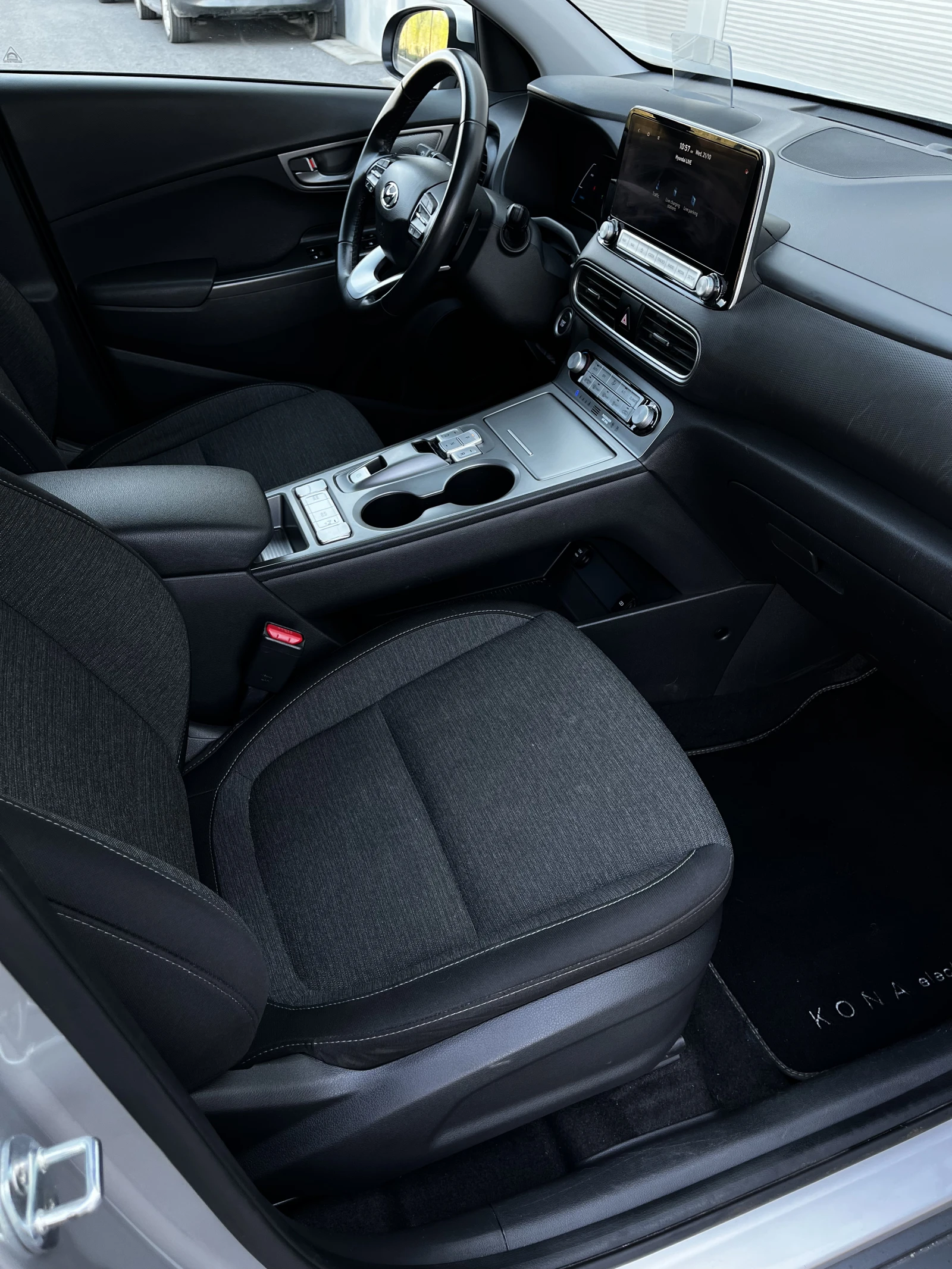 Hyundai Kona EV 64KW/h 204 k.�. SOH-93% ����� �����, HEAD UP  | Mobile.bg � ����������� 10