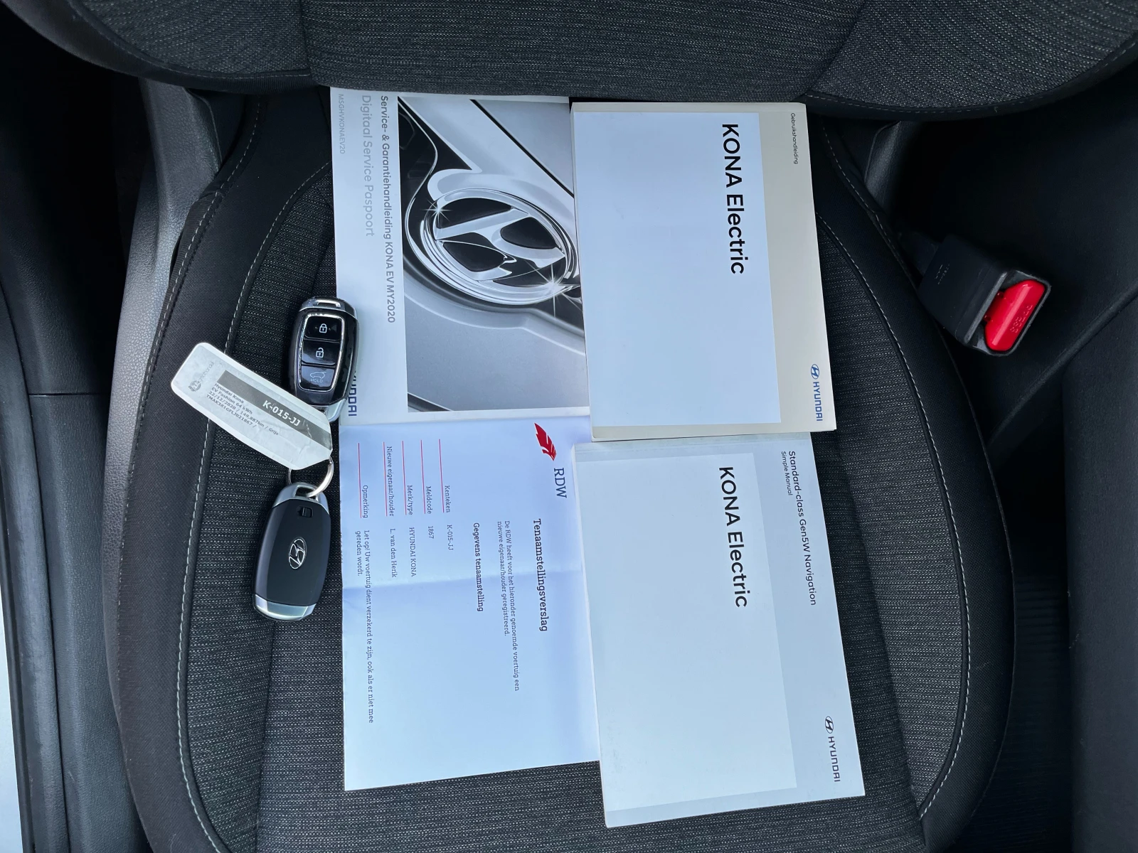 Hyundai Kona EV 64KW/h 204 k.�. SOH-93% ����� �����, HEAD UP  | Mobile.bg � ����������� 16