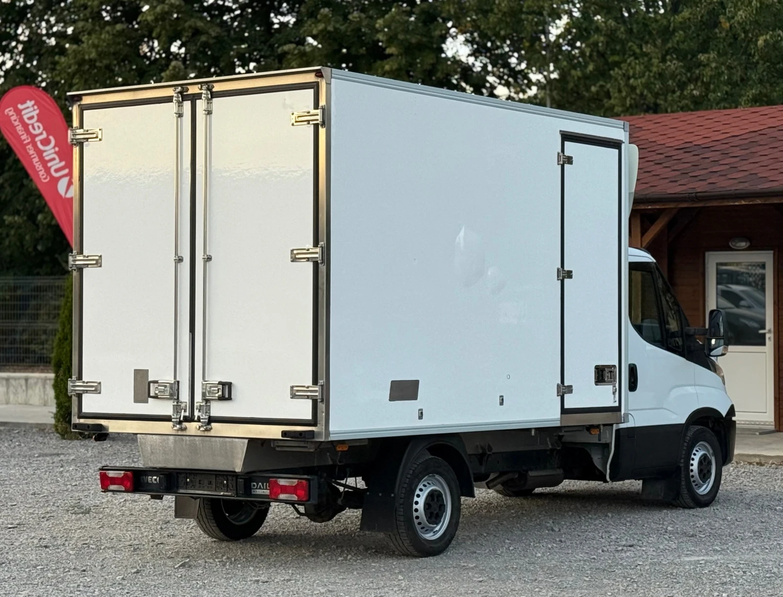 Iveco Daily 35S14 * Хладилен -24* * Автоматик* * Климатроник*  - изображение 6