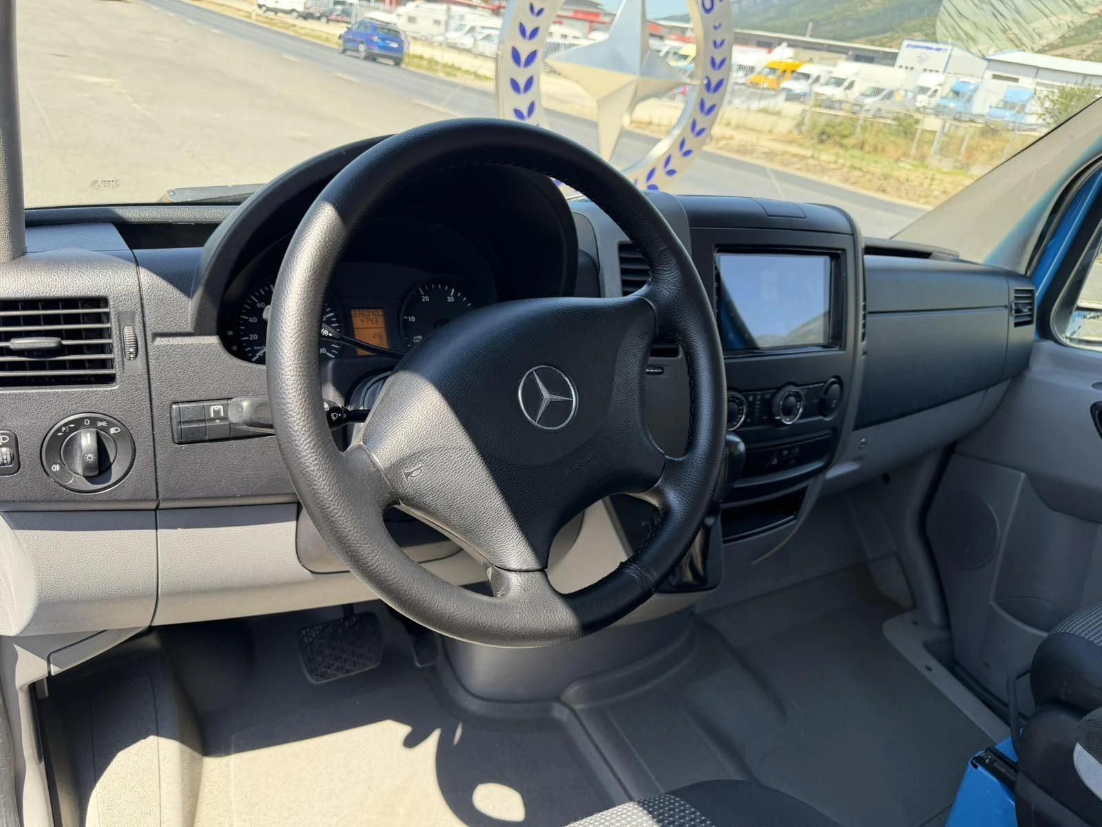 Mercedes-Benz Sprinter 313 CDI/6+ 1/Клима, снимка 8 - Бусове и автобуси - 55528145